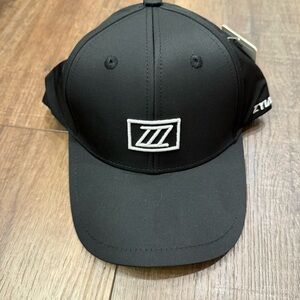 NWT Zyia triple Z hat